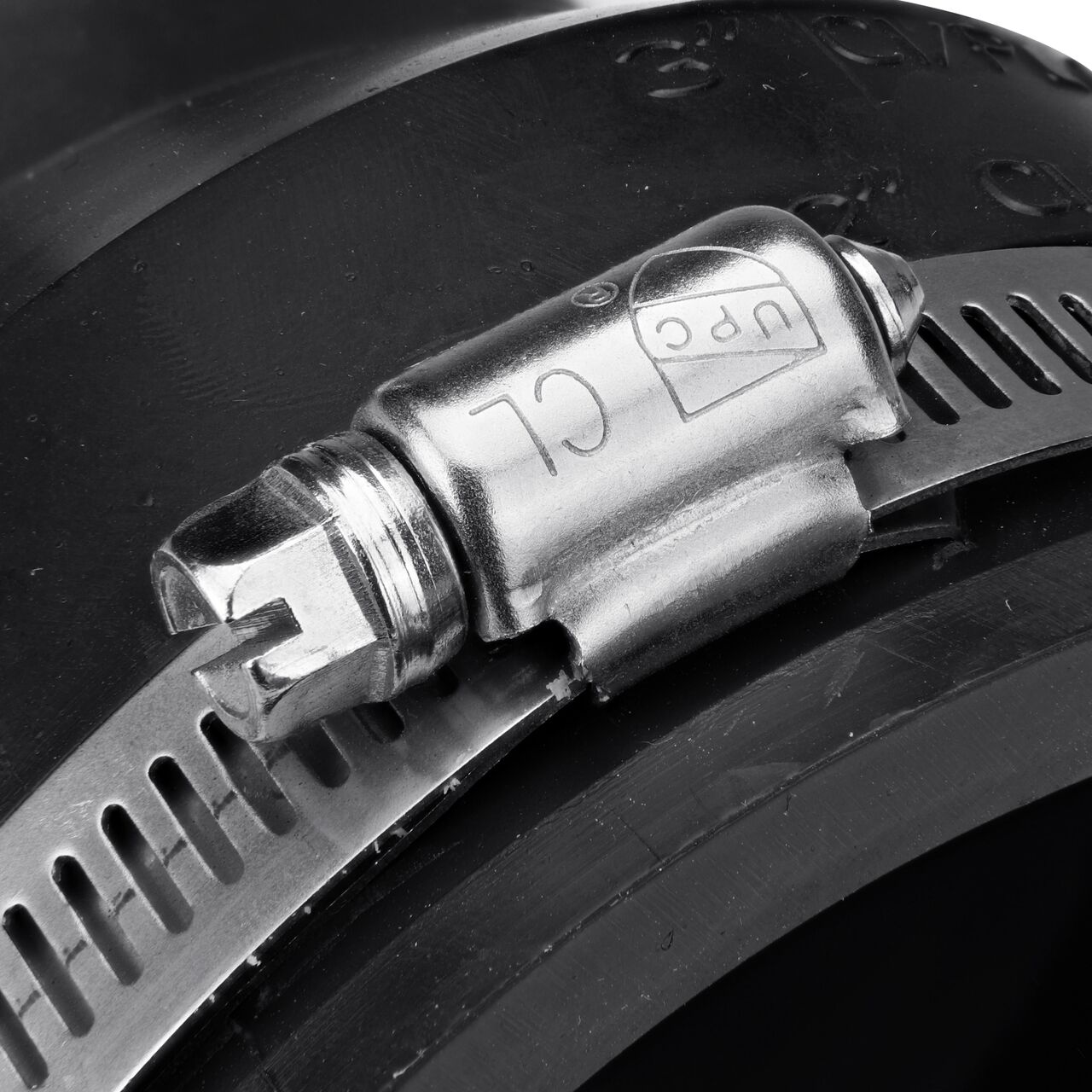 The clamps on the NDS 3 in. X 2 in. flex coupling for cast iron/sewer and drain or DWV/copper/steel/lead pipes can be tightened with screwdriver, 5/16 in. nut driver or socket to 60 inch-lbs. torque (NDS 56-32)