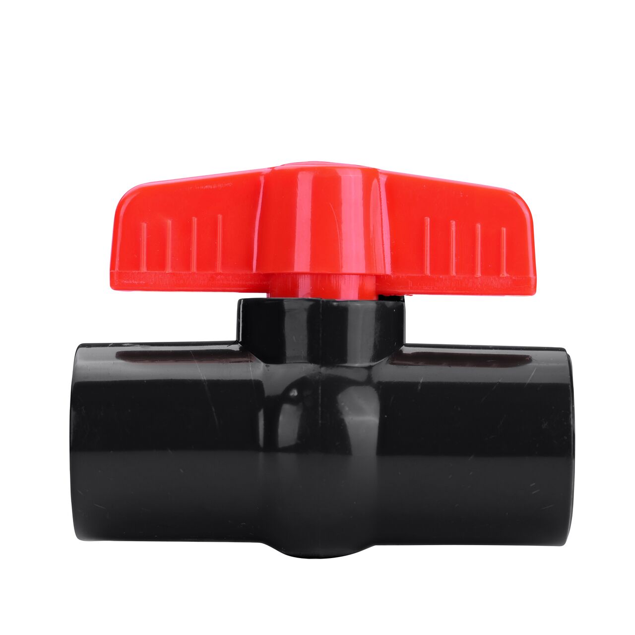 NDS PVC IPS Ball Valve is leak-resistant valve connects two 1/2 in. Sch. 40 pipe ends in an irrigation or other pressurized system and helps prevent costly property damage, pipe corrosion, and system issues (NDS E1610-05)