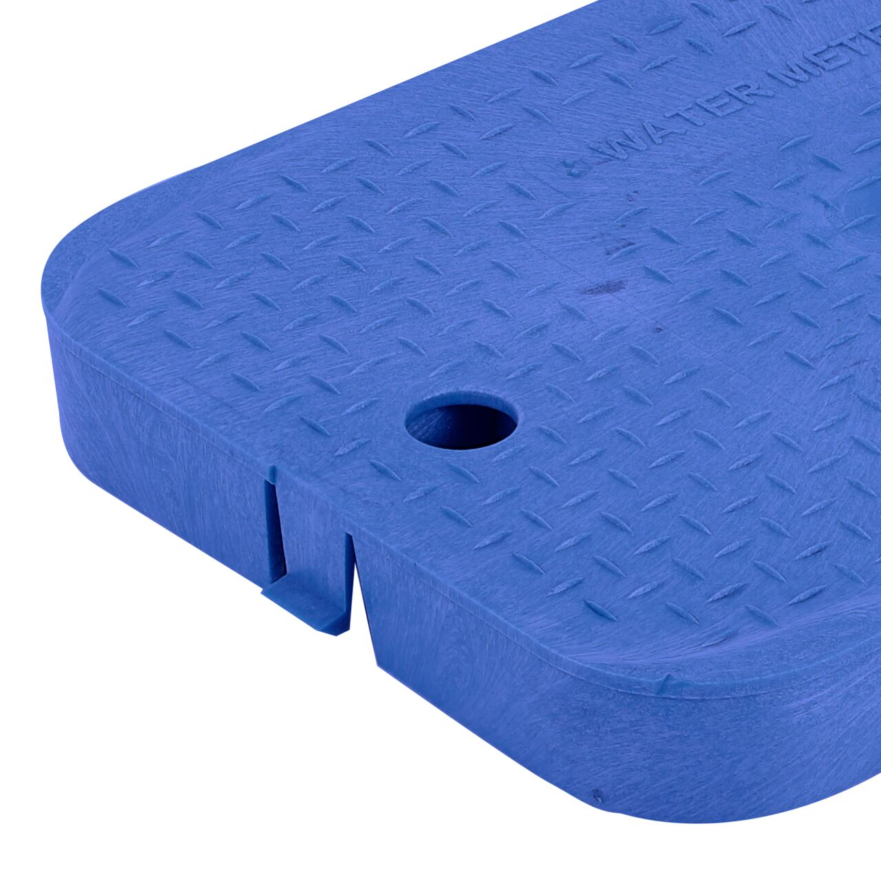 Closeup view of the finger hole on the NDS 14 in. x 19 in. Standard Series Water Meter cover (NDS D1200-DISBLUL) for the NDS 14 in. x 19 in. Rectangular Standard Series Meter Box; place finger inside and lift lid out of the box