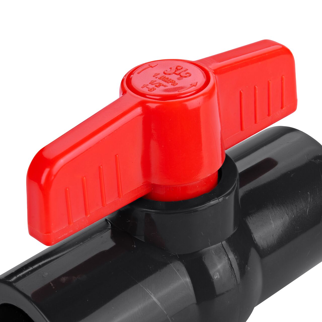 Closeup of the NDS IPS Ball Valve showing the handle that rotates two ways to control water flow (NDS E1610-05)