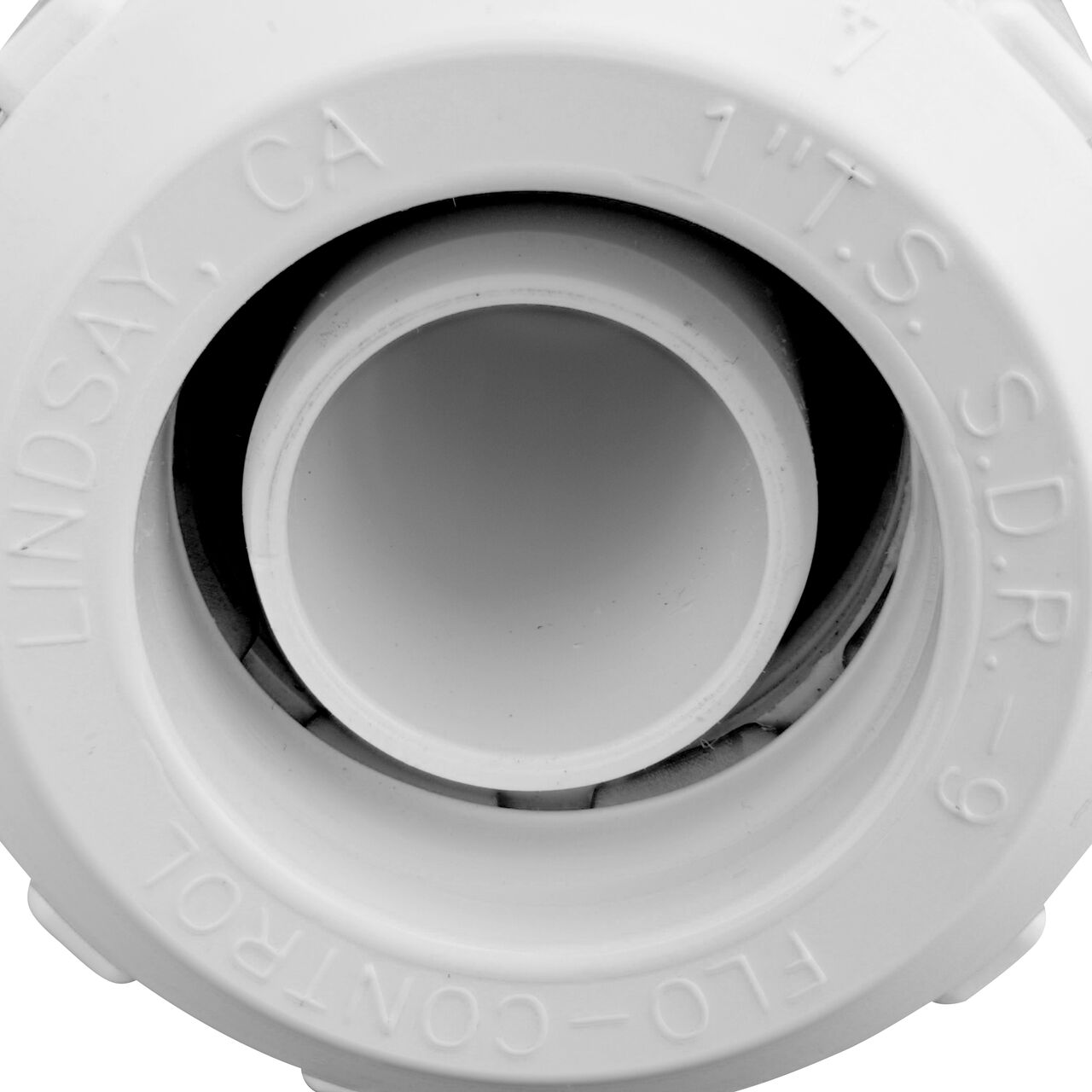 Closeup of the steel gripper teeth and stiffner inside the 3/4 in. SDR-11 end of the NDS 1 in. SDR-9 X 3/4 in. SDR-11 Flo-Lock™ Gripper Reducer Coupling (NDS 710-17)