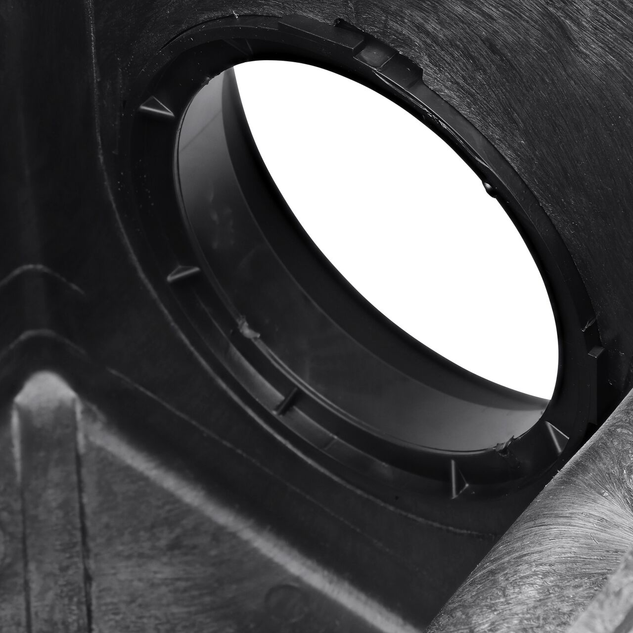 Closeup of the lock and key when the NDS Outlet Adapter  (NDS 1888) is installed to the 12 in. catch basin