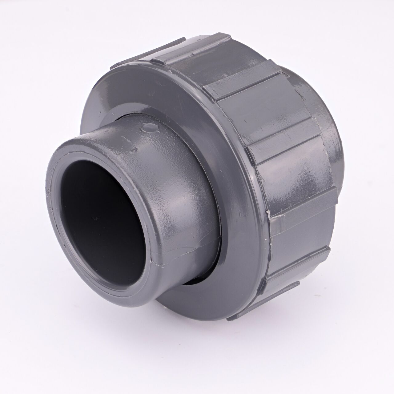 The NDS 1 in. PVC Union is an easy-fit coupling has two slip ends that slide onto 1 in. IPS ends for pool and spa, irrigation, and plumbing installations (NDS U2-1000-S)