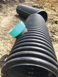 INSERTA TEE MultiFit into HDPE pipe